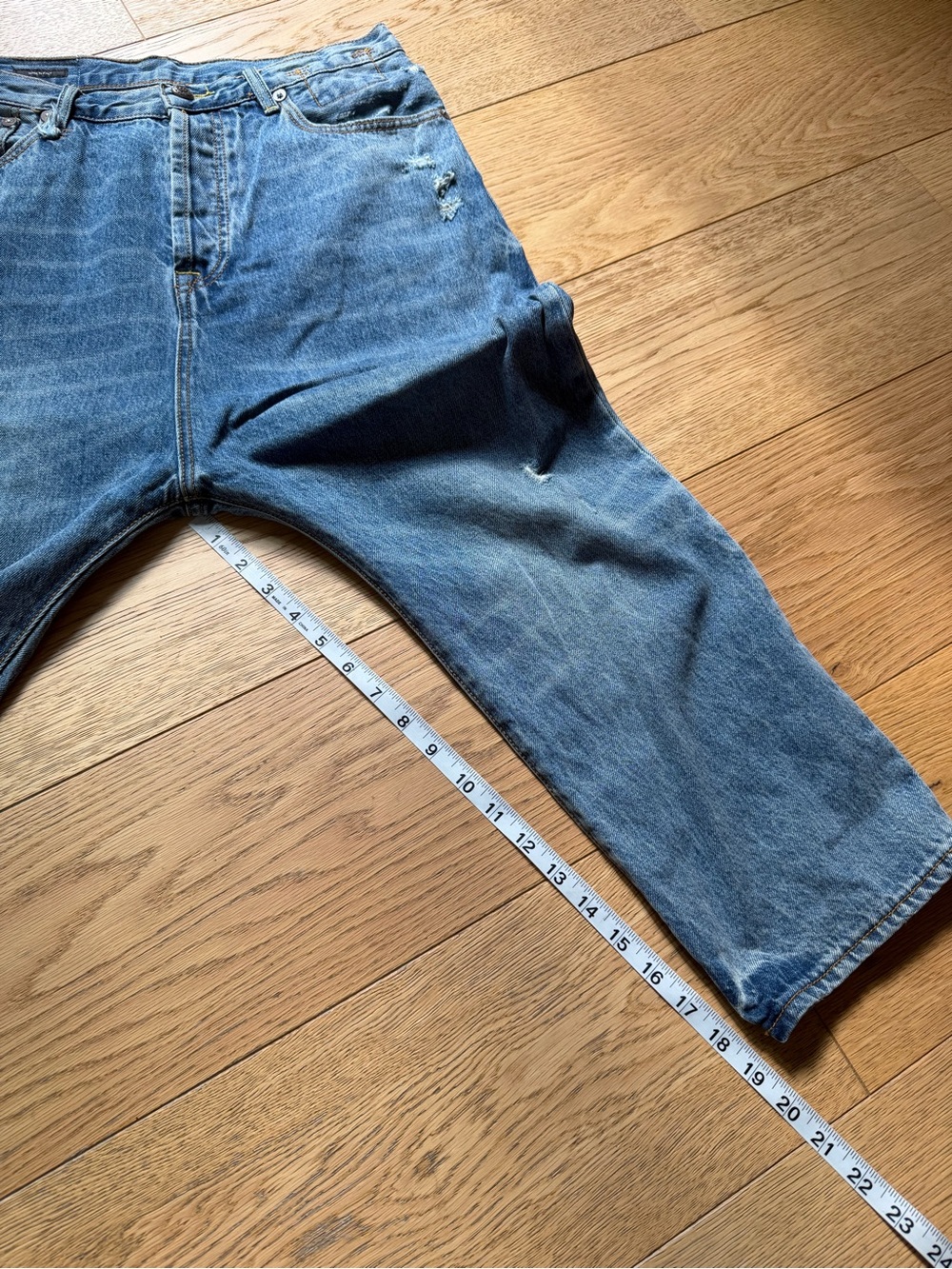 R13 Tailored Drop Denim Jean in Bain wash - 27 - Picture 13 of 17